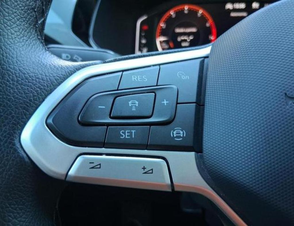 Volkswagen / Taos Hl Tsi Ae 1.4 Automático Flex 4 Portas Modelo 2022 imagem 15