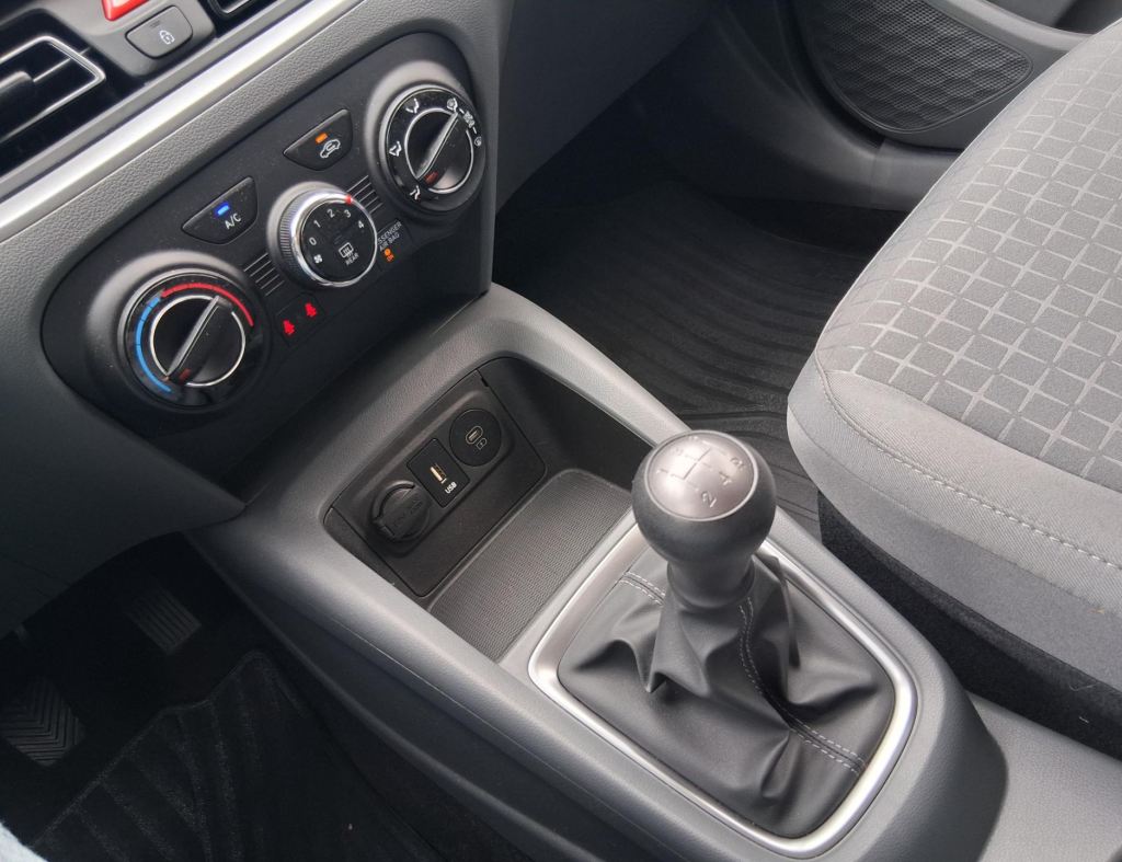 Hyundai Hb20 Sedan Limite 1.0 Flex 4 Portas Modelo 2026 imagem 15