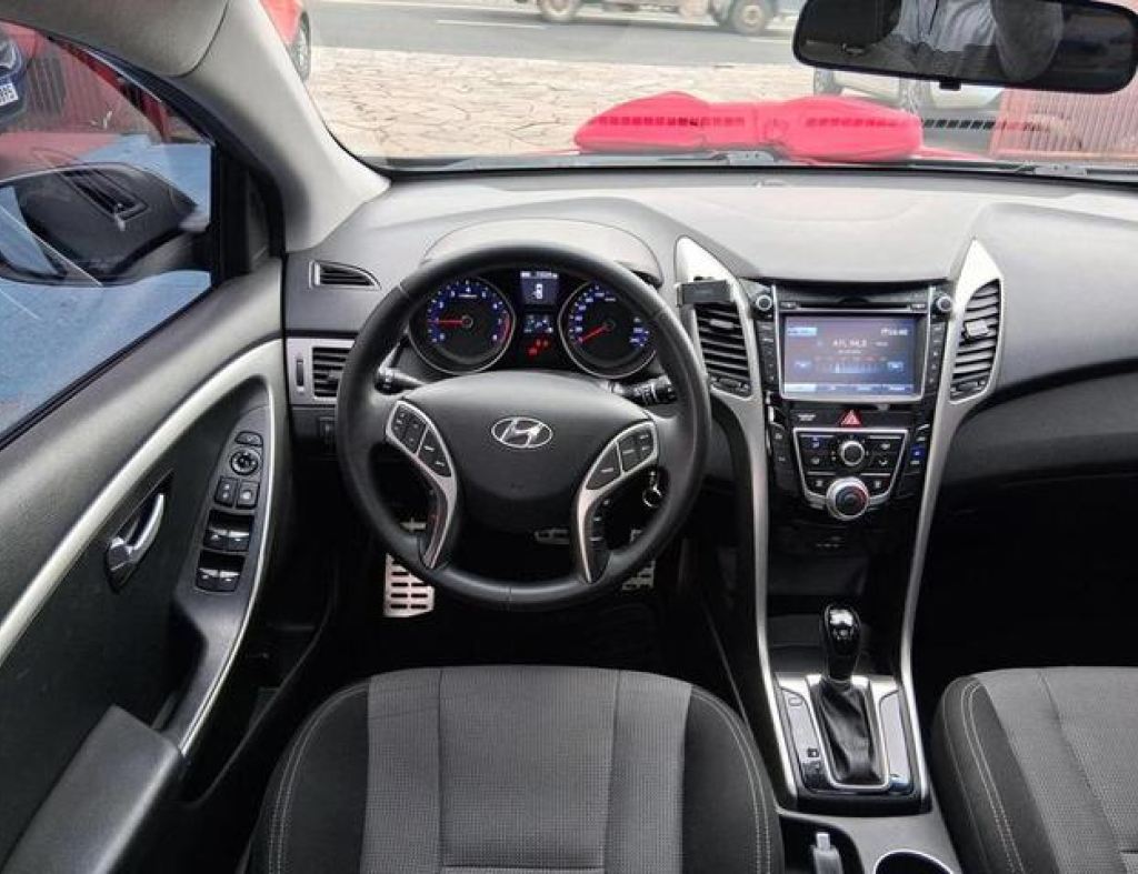 Hyundai / I30 1.8 Automático Flex 4 Portas Modelo 2016 imagem 15