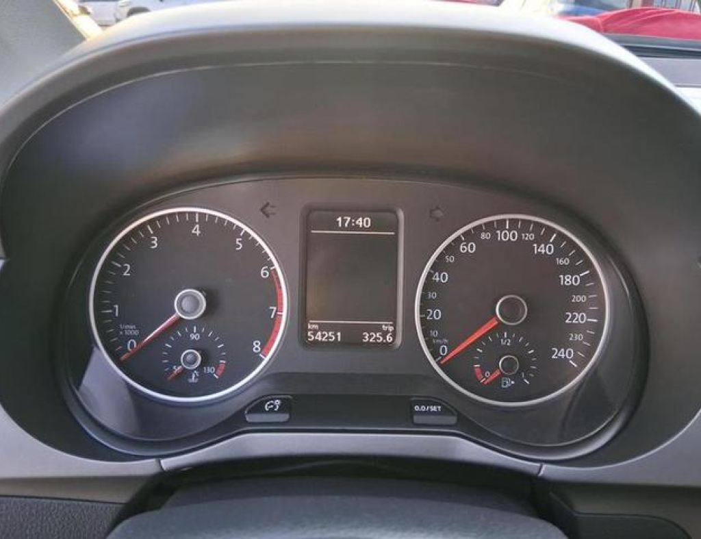 Volkswagen / Fox Trendline 1.6 Flex 4 Portas Modelo 2018 imagem 14