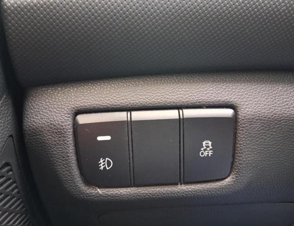 Hyundai / Creta Action 1.6 Automática Flex 4 Portas Modelo 2021 imagem 17