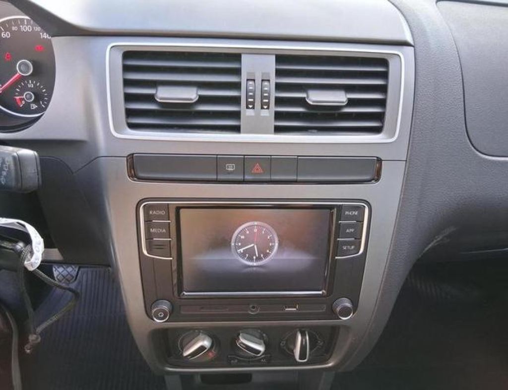 Volkswagen / Fox Trendline 1.6 Flex 4 Portas Modelo 2018 imagem 15
