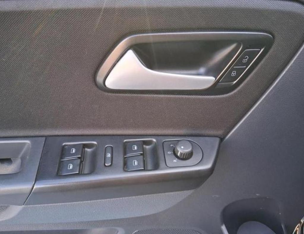 Volkswagen / Fox Trendline 1.6 Flex 4 Portas Modelo 2018 imagem 13