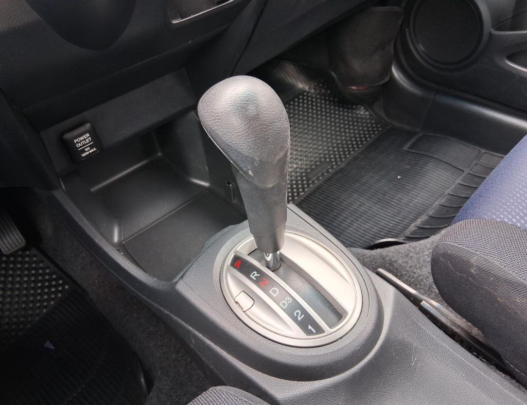 Honda Fit Lx 1.4 Automatico Flex 4 Portas Modelo 2013 imagem 19