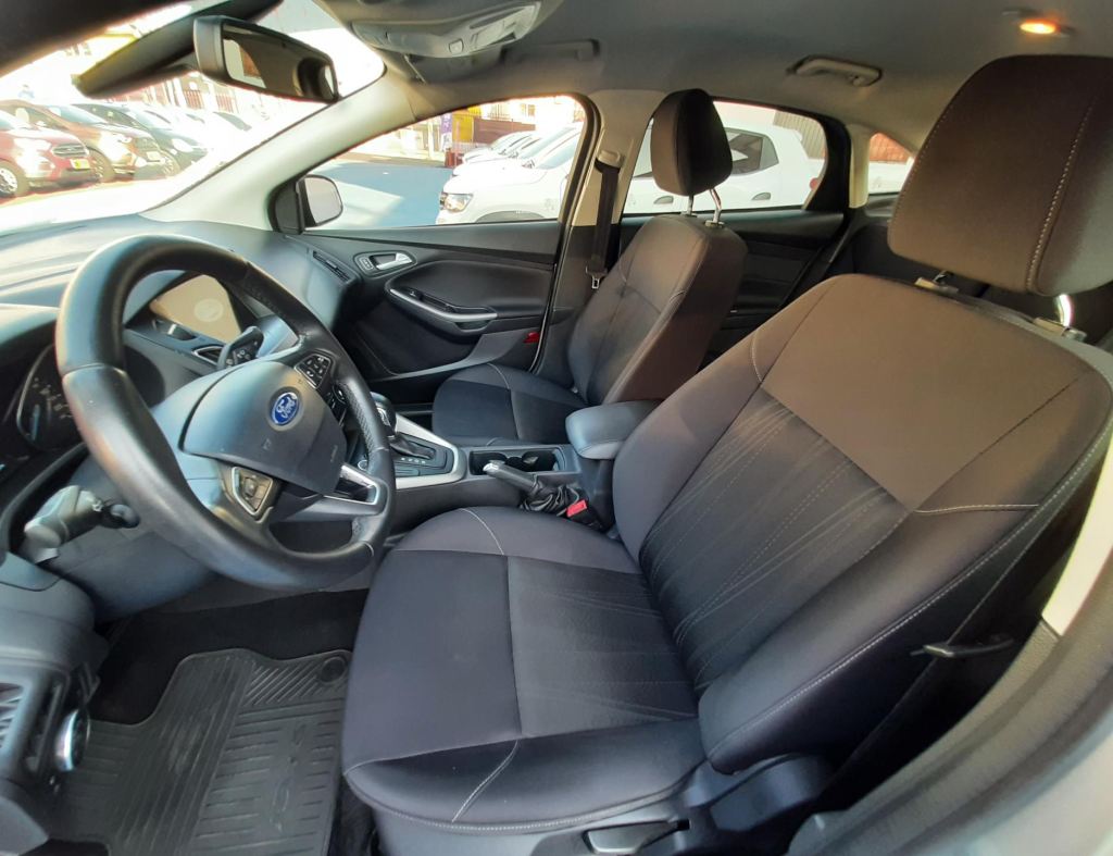Ford Focus Se 2.0 Automatico Modelo 2019 imagem 15