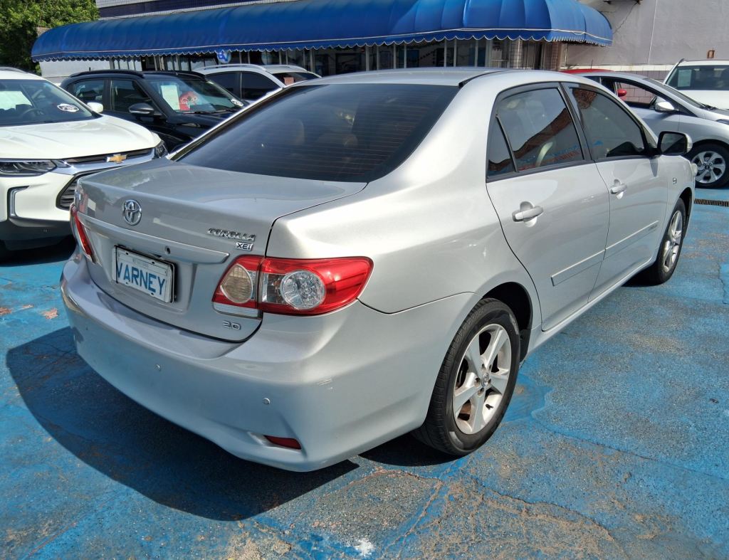 Toyota Corolla Xei 2.0 Automatico Flex 4 Portas Modelo 2013 imagem 3