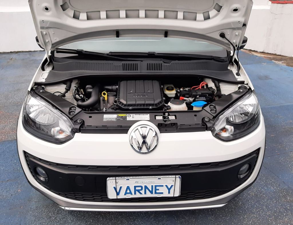 Volkswagen Up Track 1.0 12V 5P 2017 imagem 8
