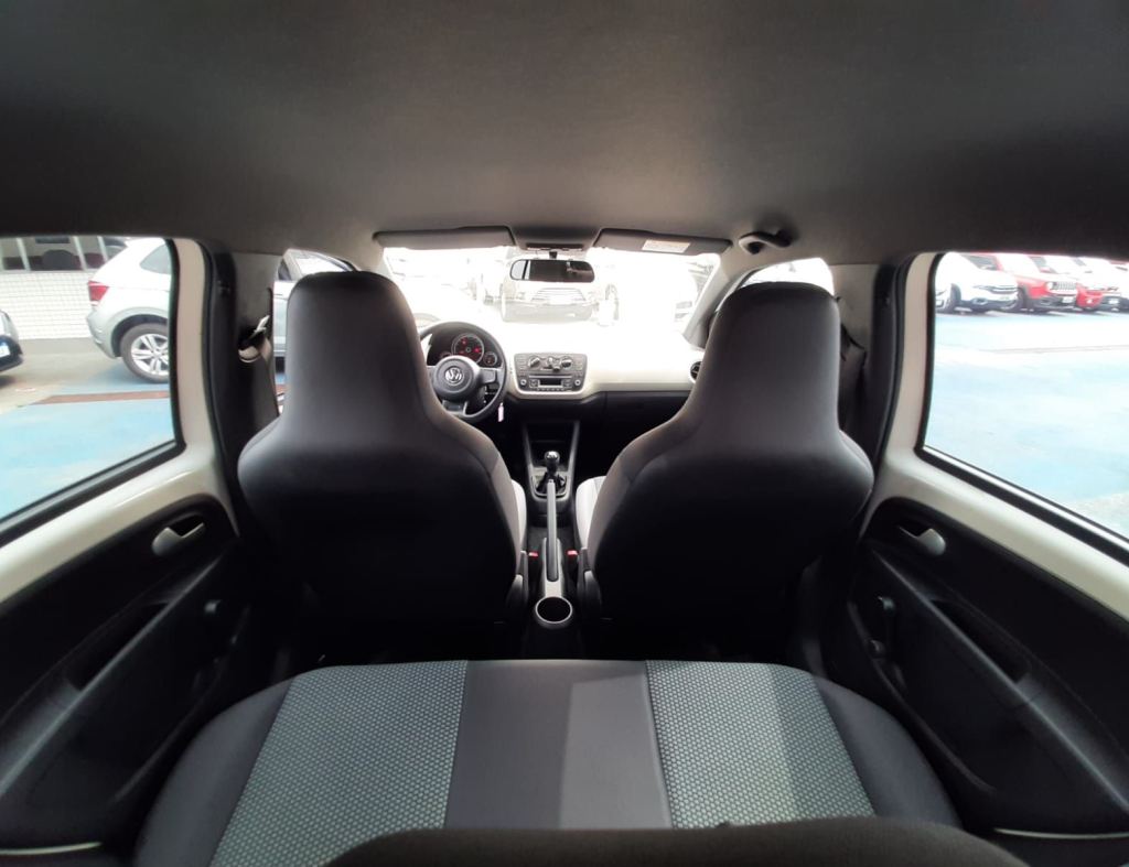 Volkswagen Up Track 1.0 12V 5P 2017 imagem 12