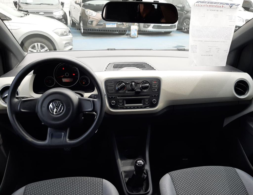 Volkswagen Up Track 1.0 12V 5P 2017 imagem 17