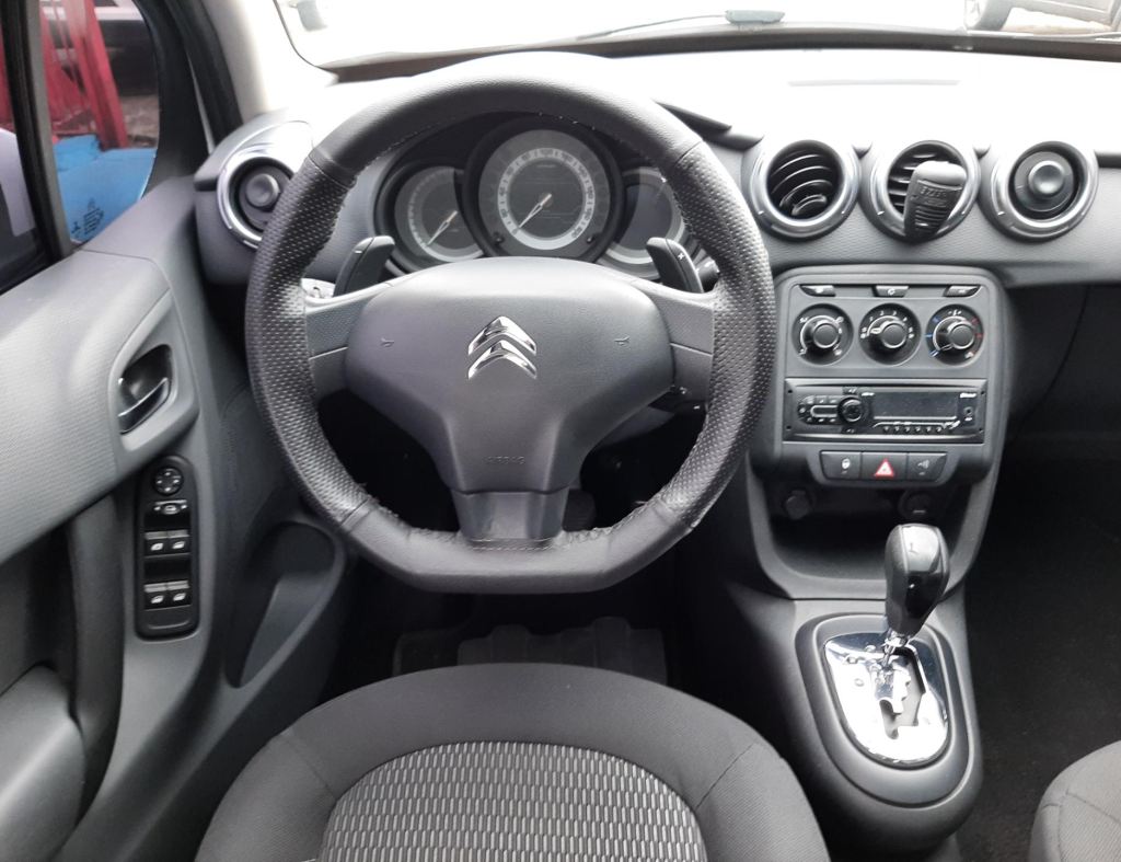 Citroen C3 Tendence 1.6 Automatico Flex 4 Portas Modelo 2017 imagem 15