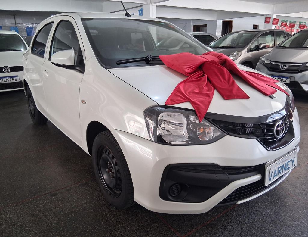 Toyota Etios X 1.3 Flex 4 Portas Modelo 2019 imagem 3