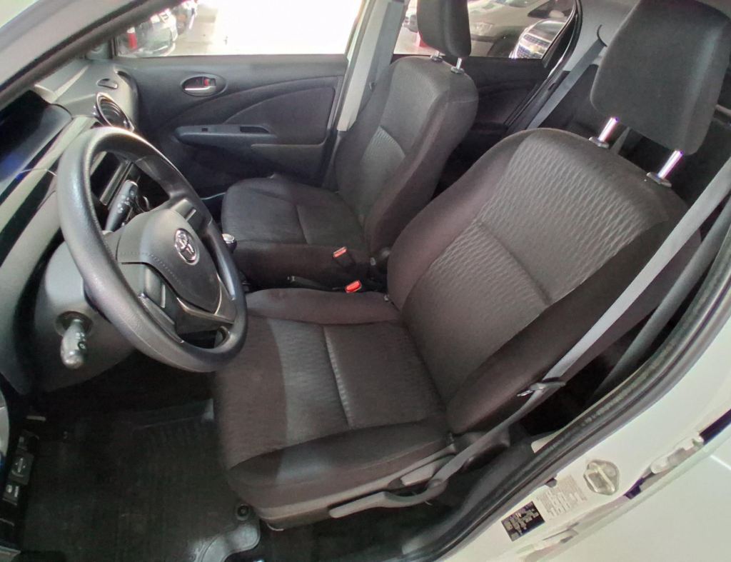 Toyota Etios X 1.3 Flex 4 Portas Modelo 2019 imagem 9