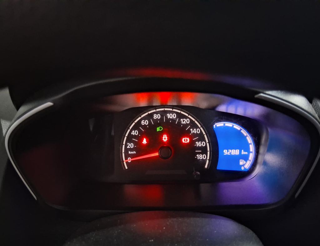 Renault Kwid Zen 1.0 Flex 4 Portas Modelo 2022 imagem 15