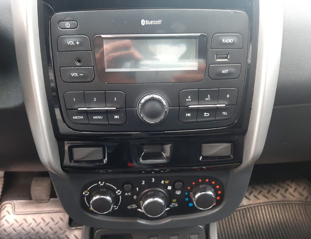 Renault Duster Expression 1.6 Flex 4 Portas Modelo 2019 imagem 14