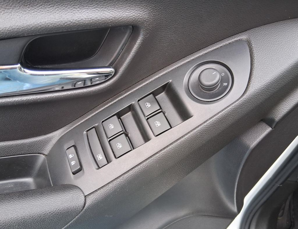 Chevrolet Tracker Premier 1.4 Automatica Flex 4 Portas Modelo 2018 imagem 19