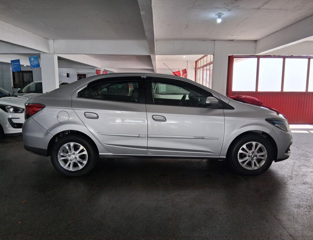 Chevrolete Prisma Ltz 1.4 Flex 4 Portas Modelo 2013 imagem 7