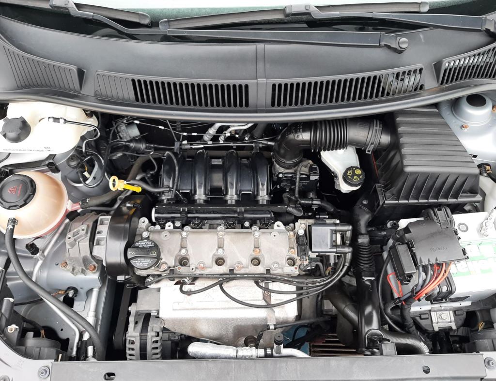 Volkswagen Fox Connect 1.6 Flex 4 Portas Modelo 2020 imagem 11