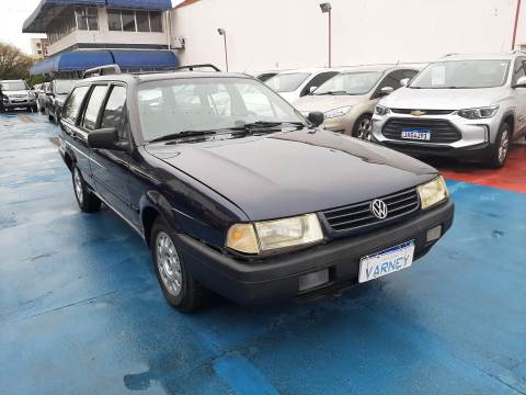 Raridade--Volkswagen Quantum Cl 1.8 I 4 Portas Modelo 1995