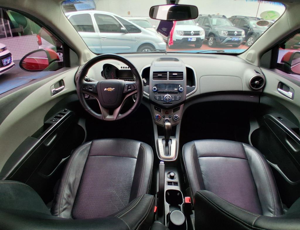 Chevrolet Sonic Ltz 1.6 Automatico Flex 4 Portas Modelo 2012 imagem 10