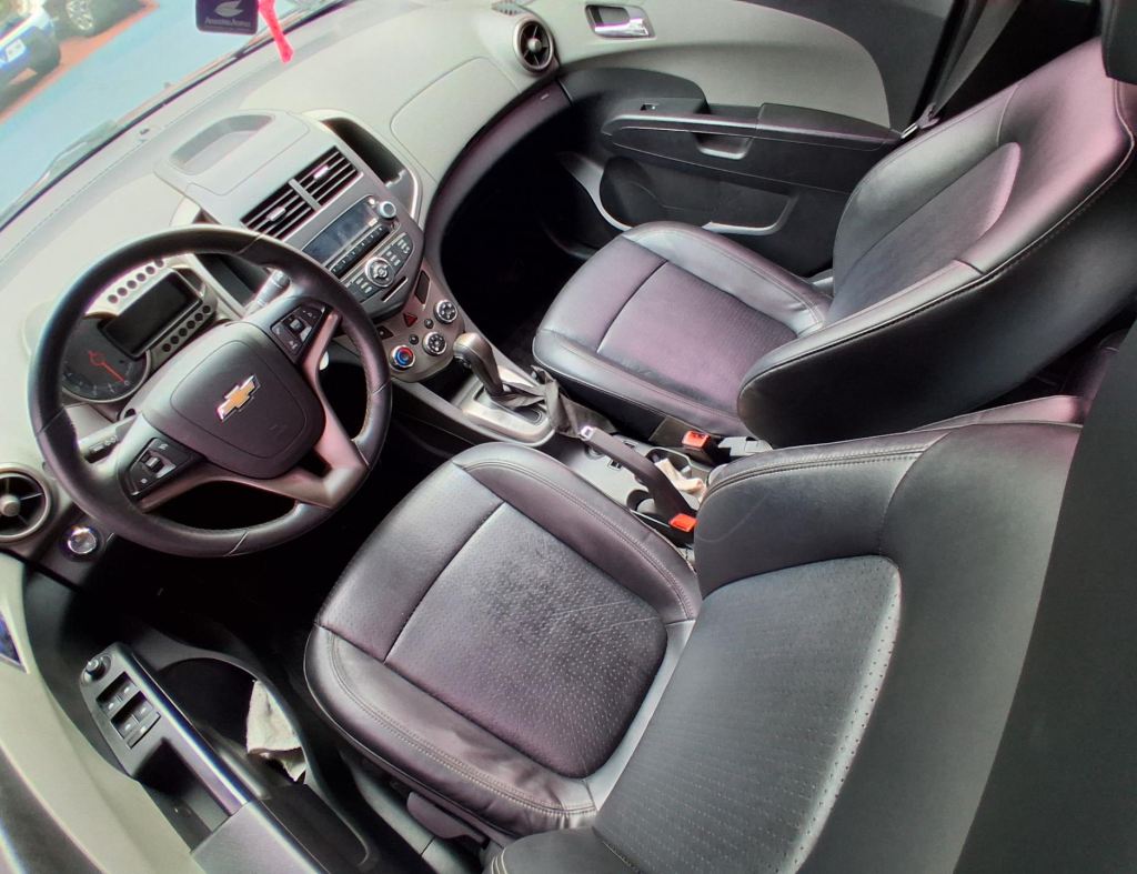 Chevrolet Sonic Ltz 1.6 Automatico Flex 4 Portas Modelo 2012 imagem 11