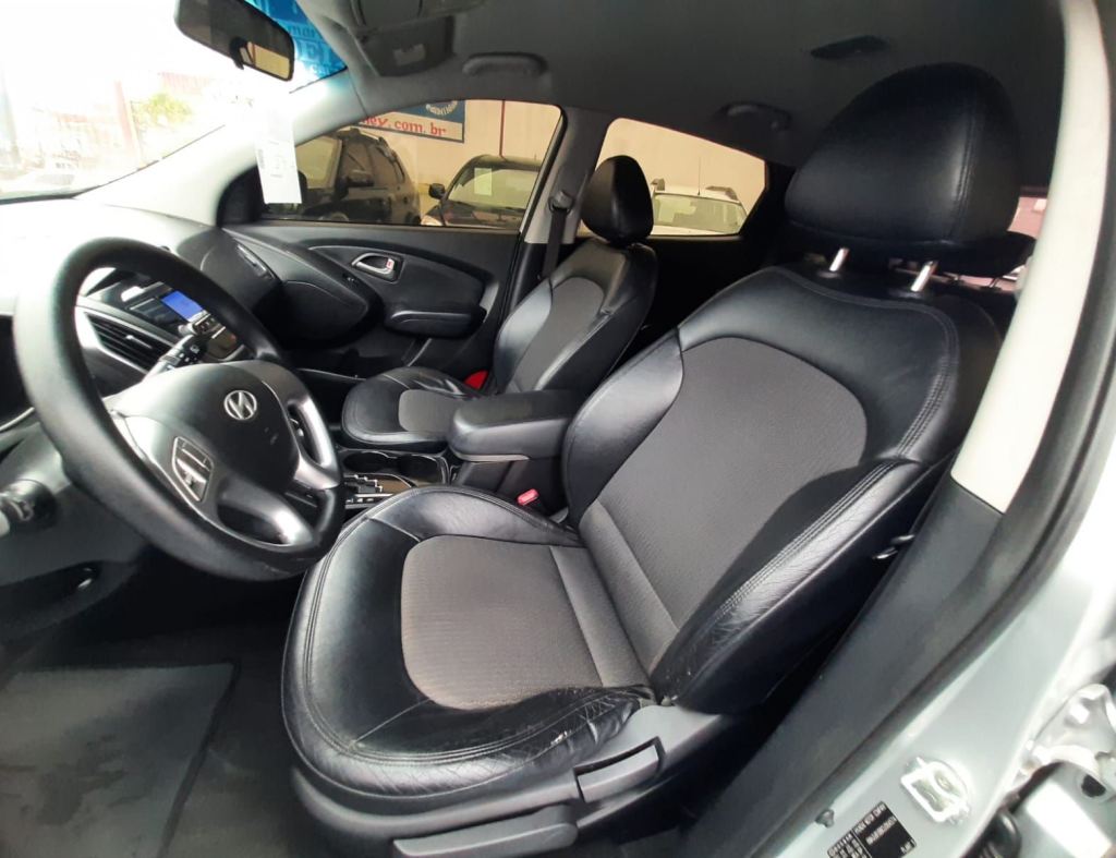 Hyundai Ix35 2.0 Automatico Flex 4 Portas Modelo 2012 imagem 15