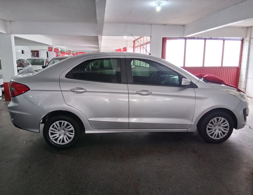 Ford Ka Sedan Se 1.0 Flex 4 Portas Modelo 2019 imagem 4