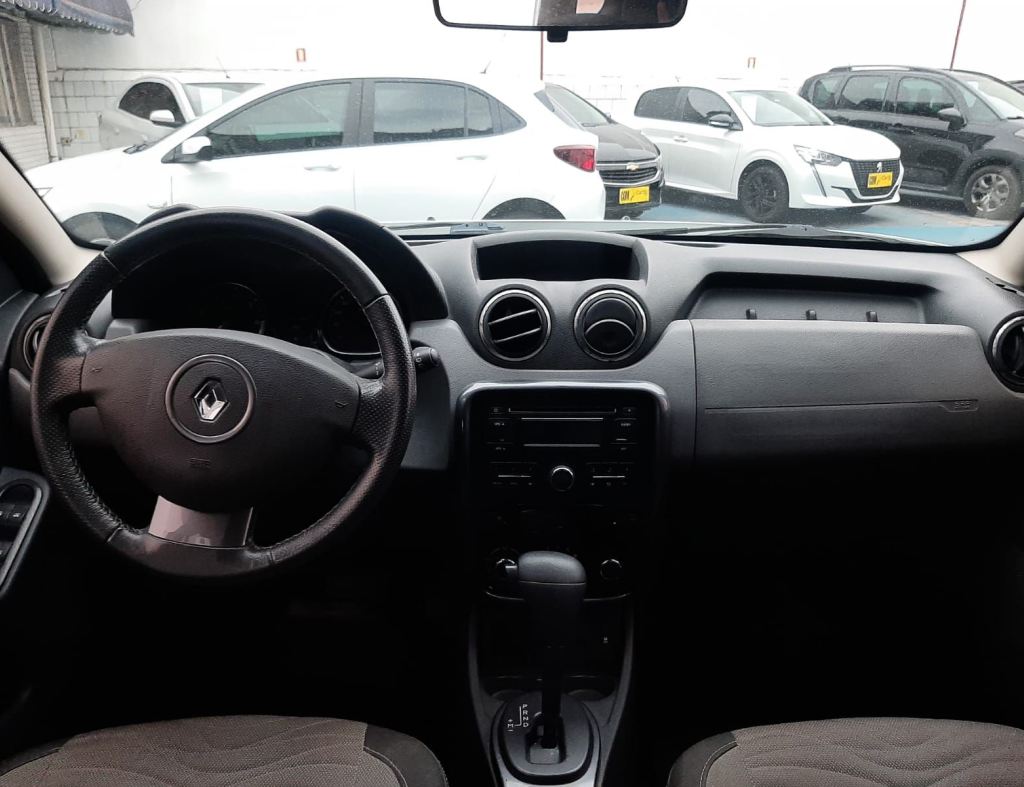 Renault Duster Dinamique 2.0 Automatica Flex 4 Portas Modelo 2014 imagem 12