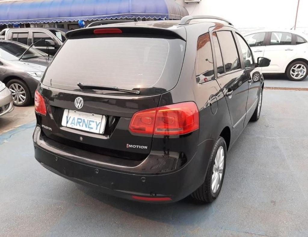 Volkswagen Spacefox Highline 1.6 Automatico Flex 4 Portas Modelo 2011 imagem 4