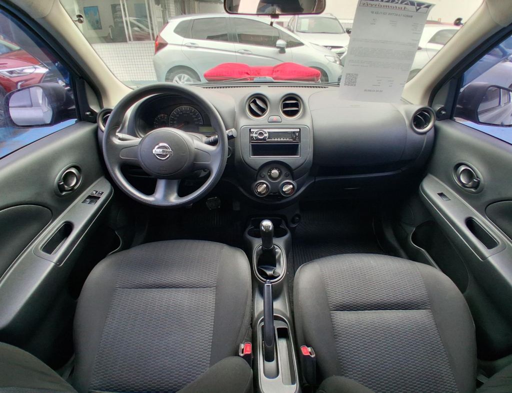 Nissan March Active 1.0 Flex 4 Portas Modelo 2015 imagem 11