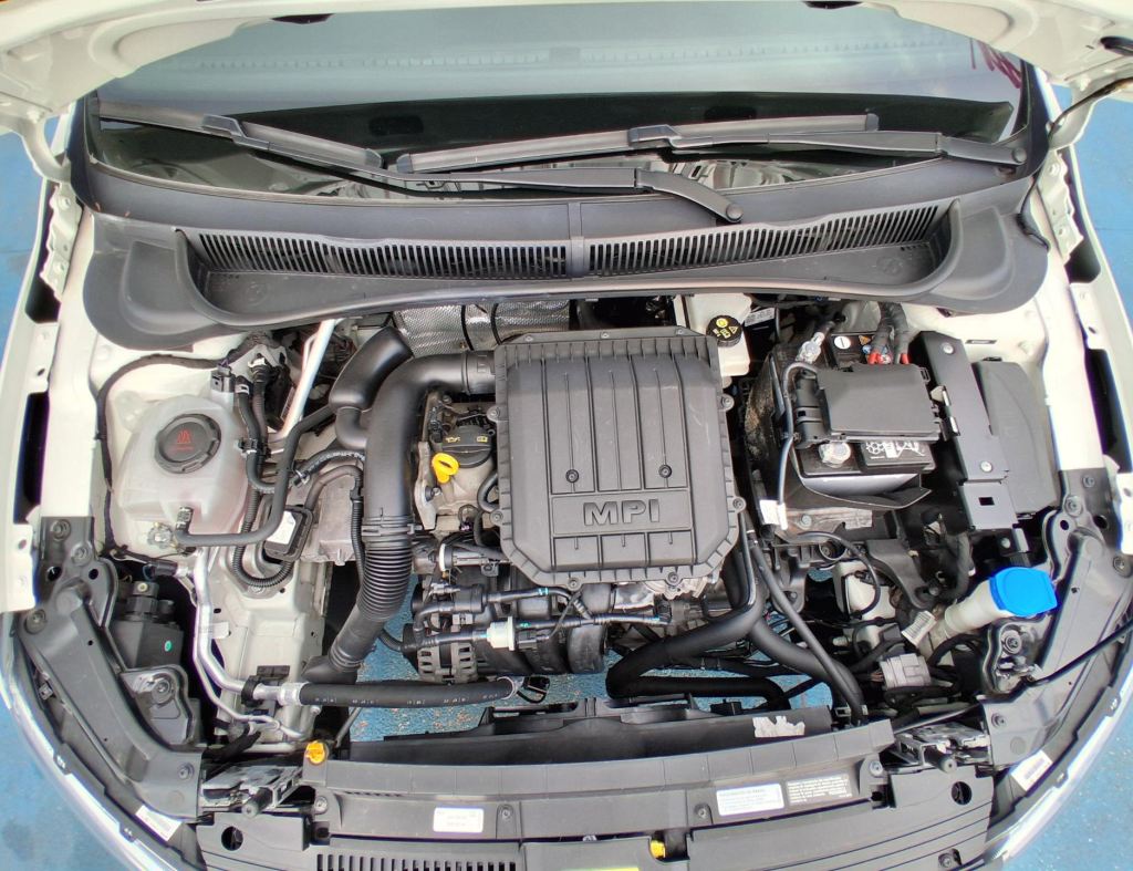 Volkswagen Polo Track 1.0 Flex 4 Portas Modelo 2024 imagem 11