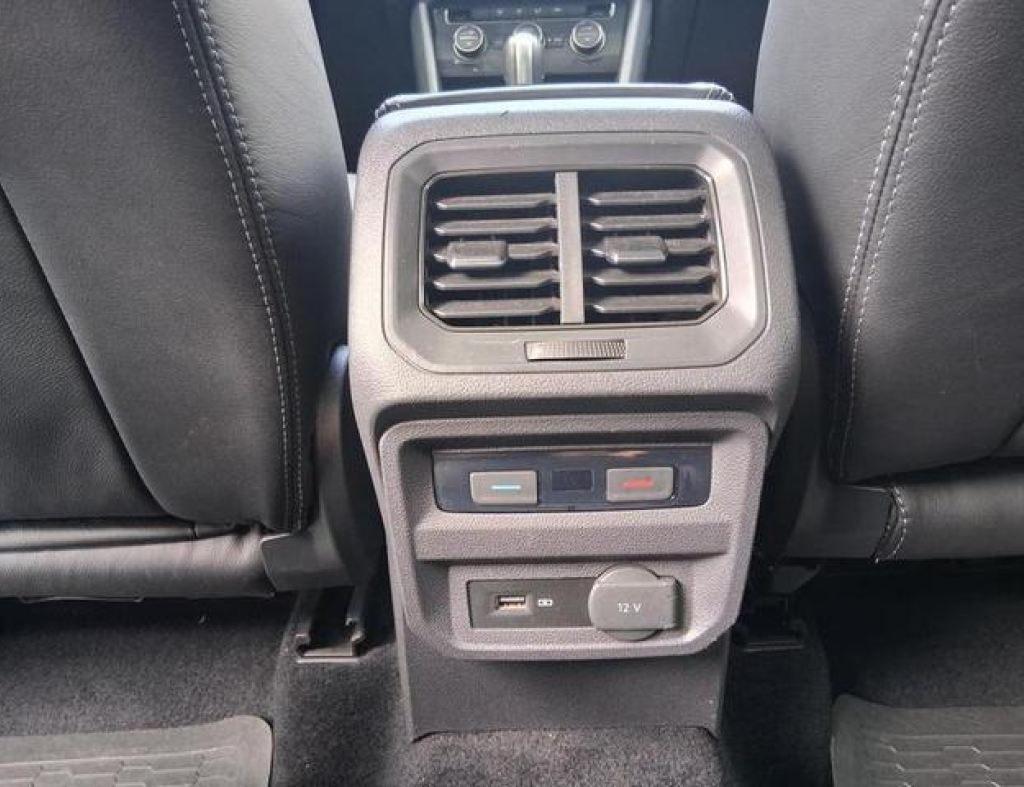 Volkswagen / Tiguan Allspace 1.4 Automático Flex 4 Portas Modelo 2020 imagem 17