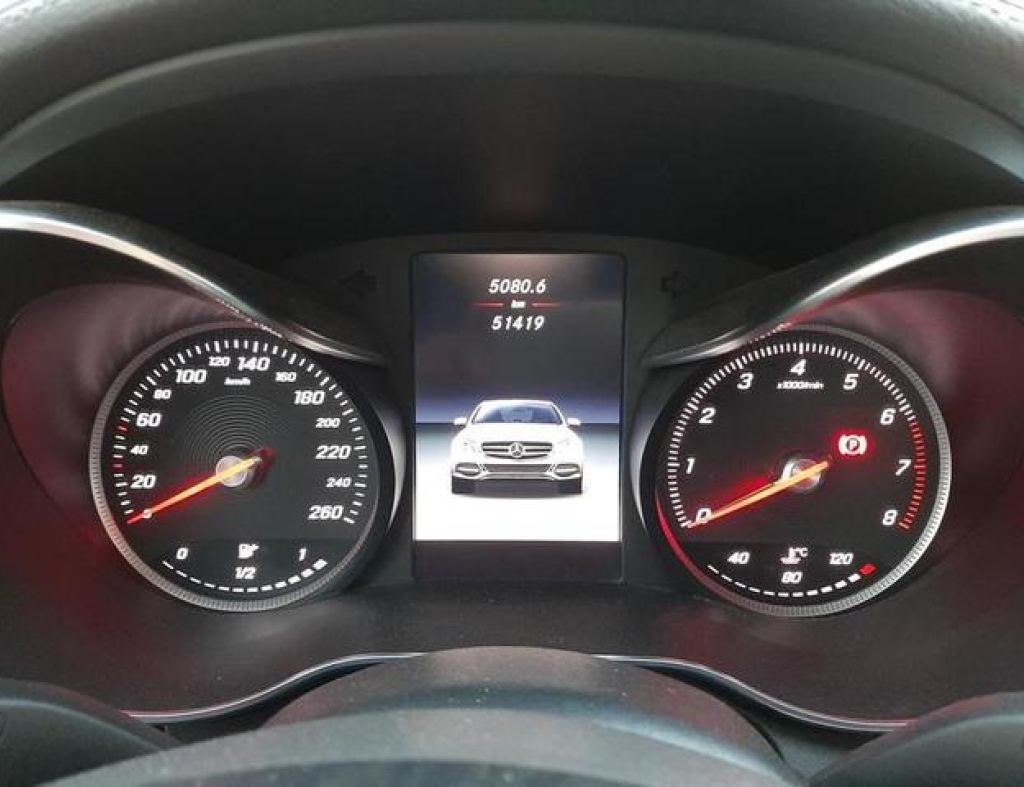 Mercedes-Benz C-180 Exclusive 1.6 Turbo Modelo 2015 imagem 16