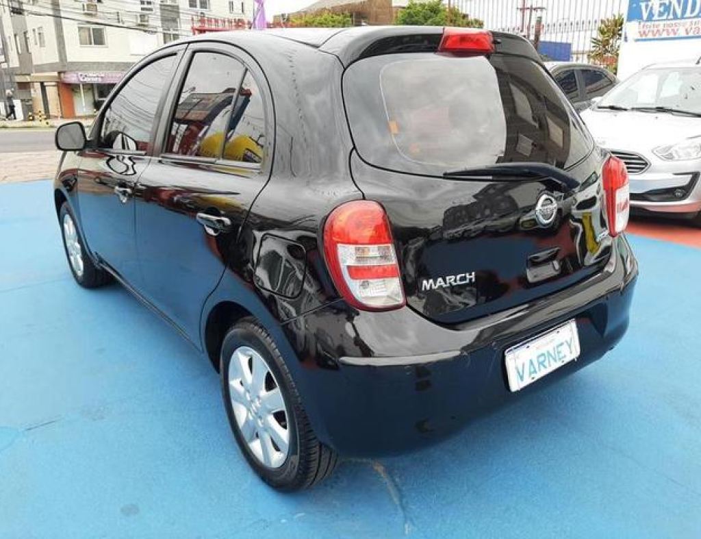 Nissan / March Sv 1.6 Flex 4 Portas Modelo 2014 imagem 6