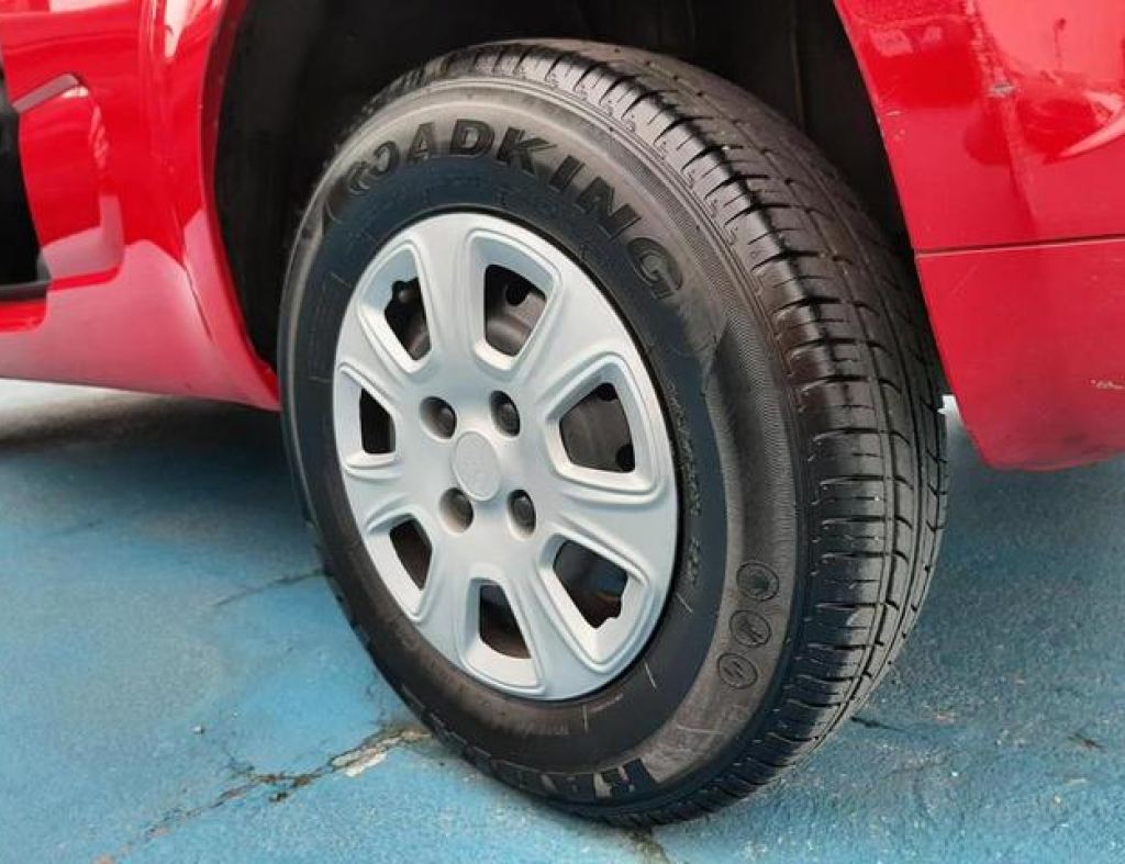 Fiat / Uno Vivace 1.0 2 Portas Flex Modelo 2014 imagem 11