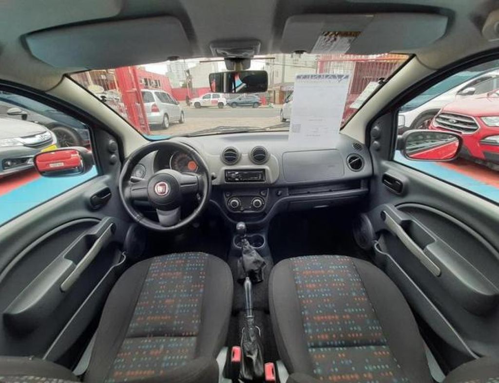 Fiat / Uno Vivace 1.0 2 Portas Flex Modelo 2014 imagem 12