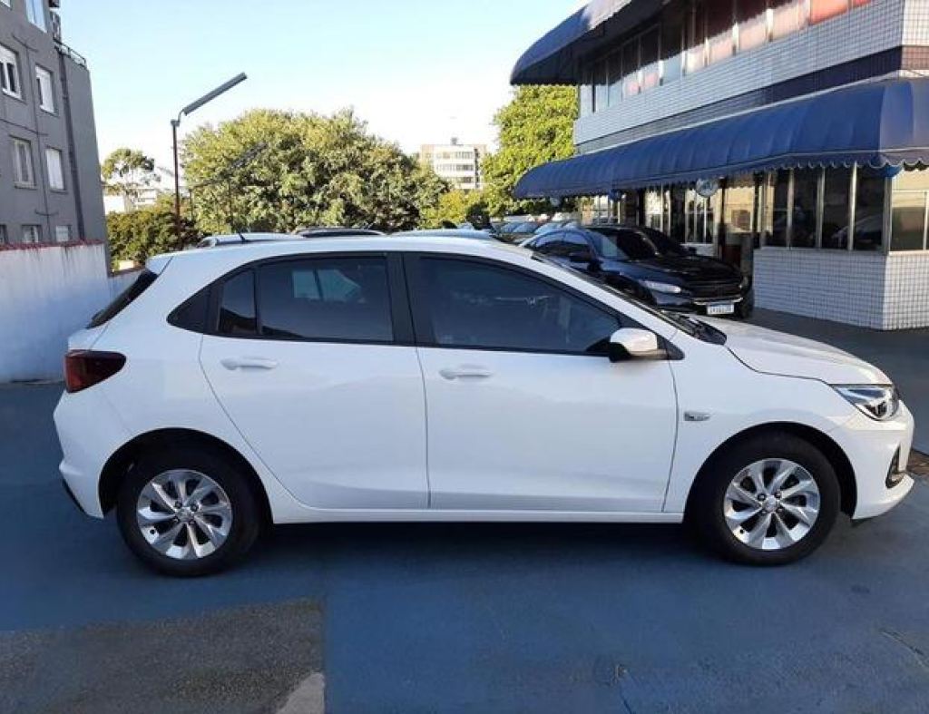 Chevrolet Onix Lt 1.0 Mpfi 8V 4P ,Modelo 2023,Ipva 2026 Cortesia Cortesia  Cortesia imagem 1