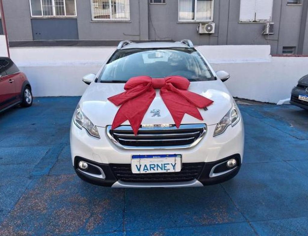 Peugeot / 2008 Allure 1.6 Automático Flex 4 Portas Modelo 2017 imagem 2