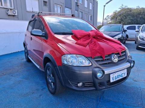Volkswagen / Crossfox 1.6 Flex 4 Portas Modelo 2008