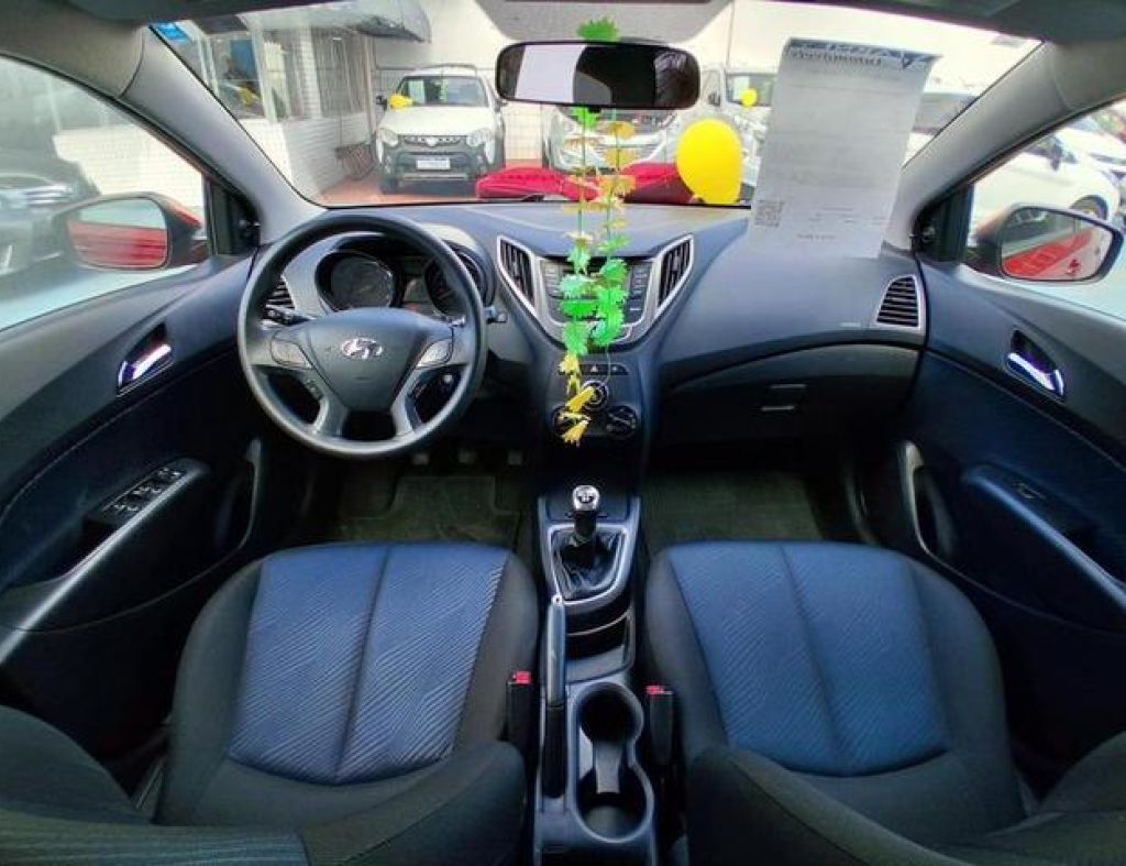 Hyundai / Hb20 Confort 1.6 Flex 4 Portas Modelo 2015 imagem 10
