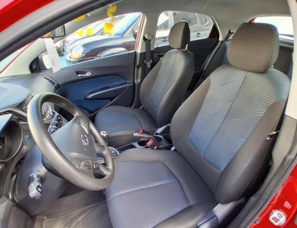 Hyundai / Hb20 Confort 1.6 Flex 4 Portas Modelo 2015 imagem 12