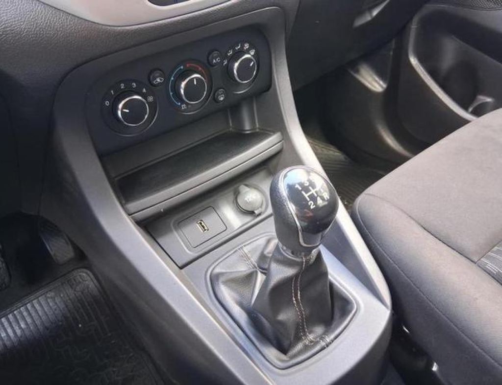 Ford / Ká Hatch Se Plus 1.0 Flex 4 Portas Modelo 2020 imagem 16
