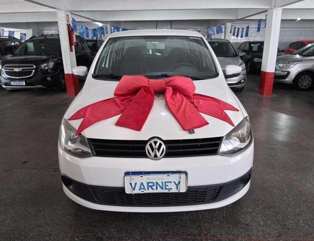 Volkswagem / Fox Trendline 1.6 Flex 4 Portas Modelo 2014 imagem 3
