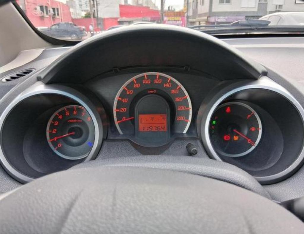 Honda / Fit Lx 1.4 Automático Flex 4 Portas Modelo 2013 imagem 17