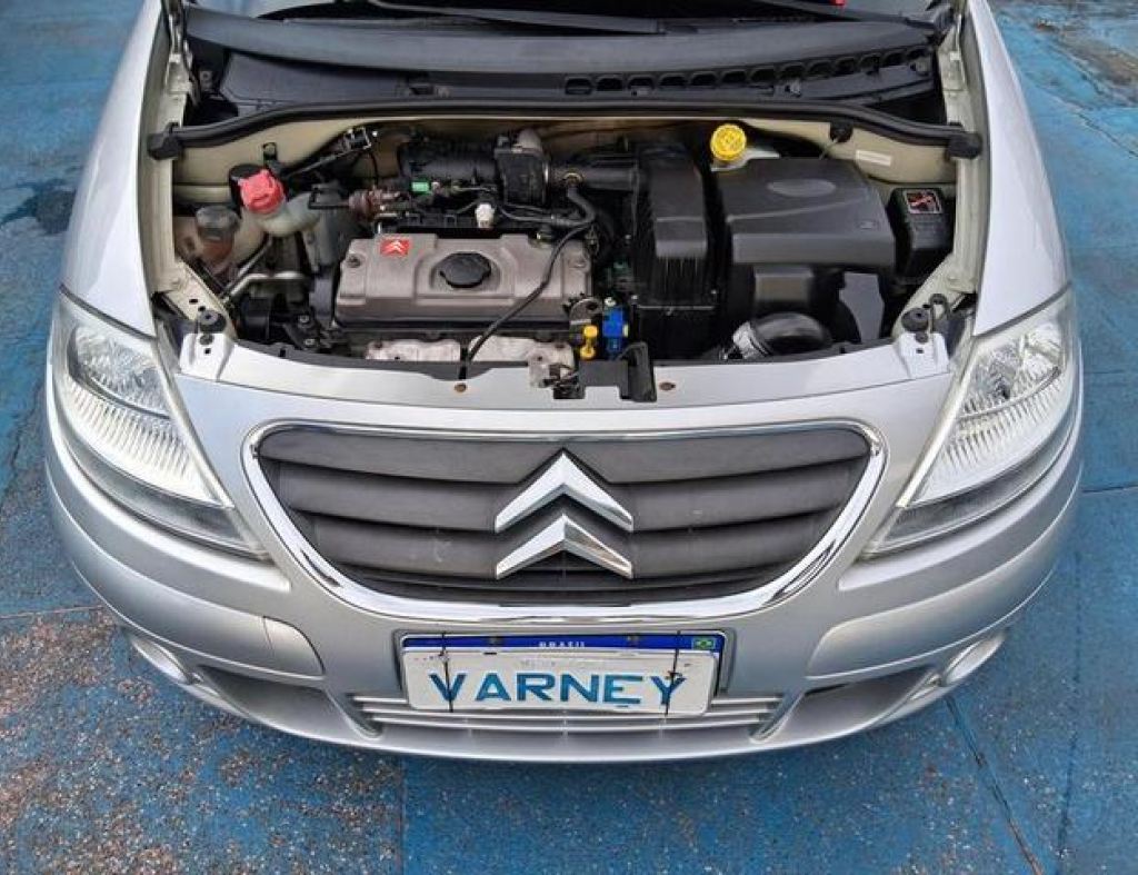 Citroen / C3 Glx 1.4 Flex 4 Portas Modelo 2011 imagem 9