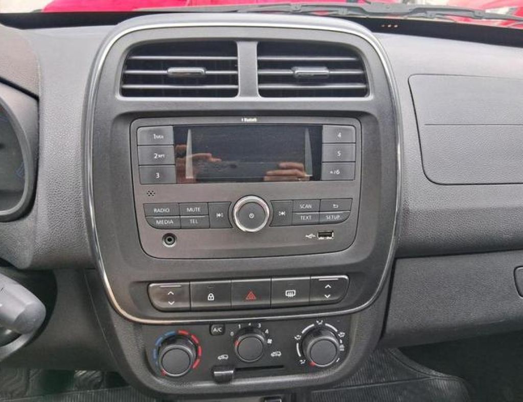 Renault / Kwid Zen 1.0 Flex 4 Portas Modelo 2023 imagem 14