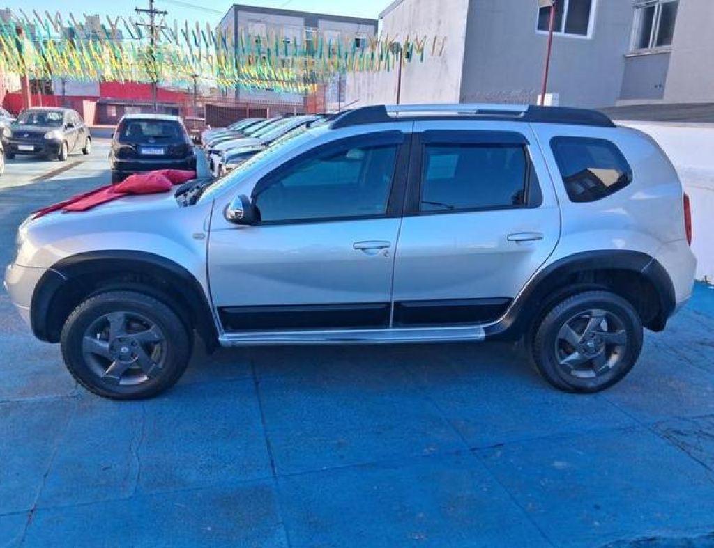 Renault / Duster Dinamique 1.6 4X2 Flex 4 Portas Modelo 2015 imagem 4
