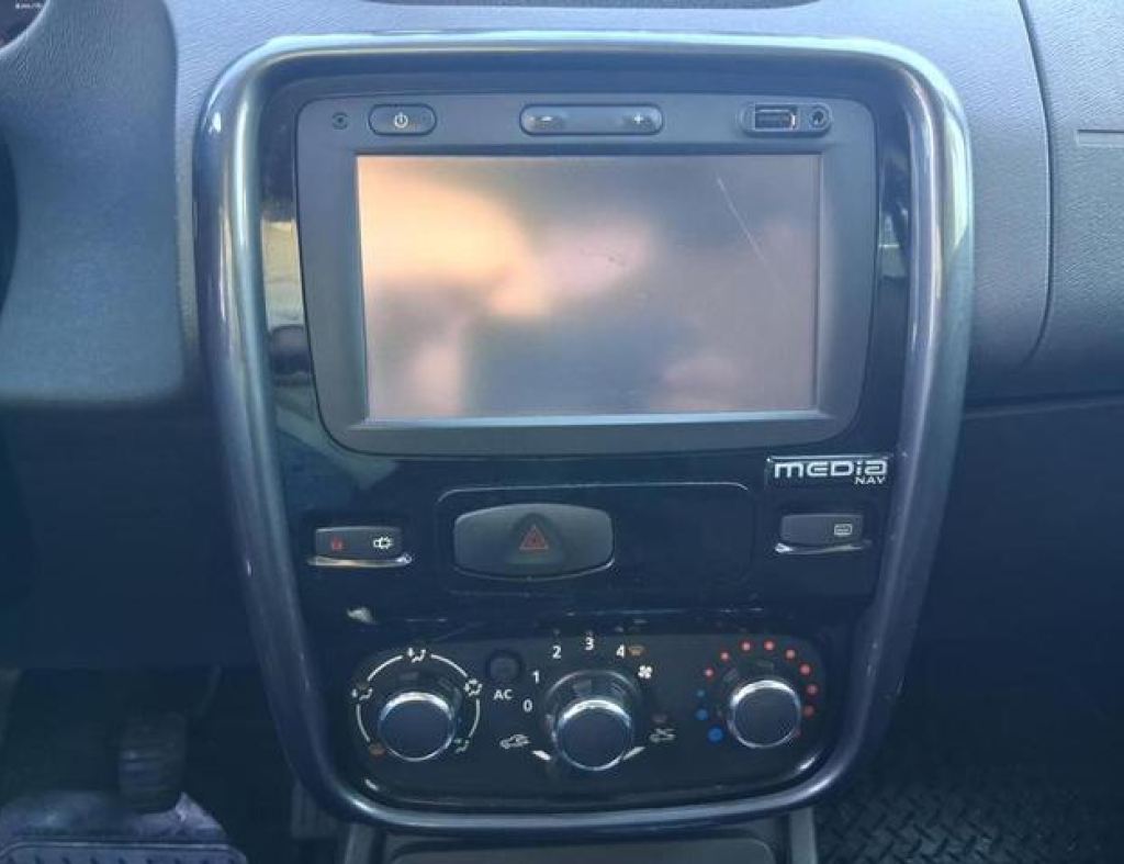 Renault / Duster Dinamique 1.6 4X2 Flex 4 Portas Modelo 2015 imagem 14