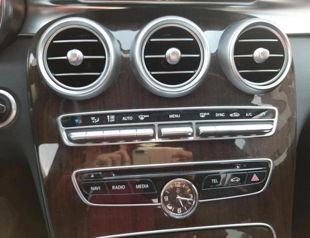 Mercedes-Benz C-180 Sedan Cgi Exclusive 1.6 Turbo Automático Modelo 2015 imagem 18