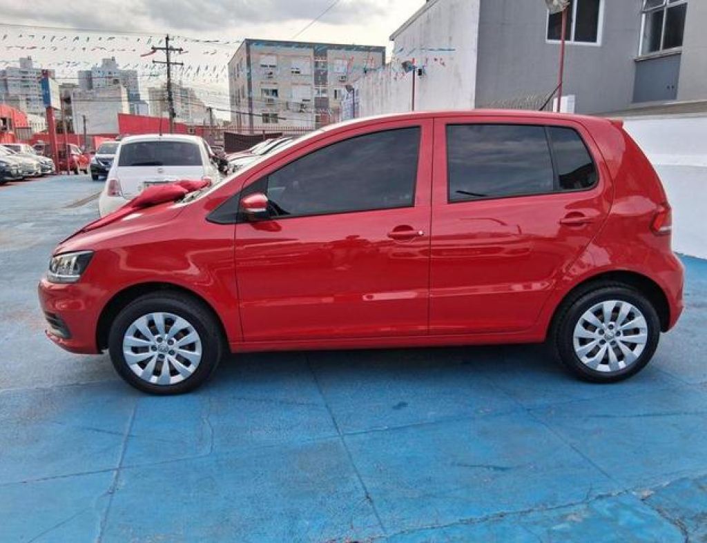 Volkswagen / Fox Trendline 1.0 Flex 4 Portas Modelo 2017 imagem 2