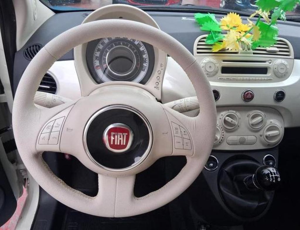 Fiat 500 Cult 1.4 Flex 2 Portas Modelo 2013 imagem 10